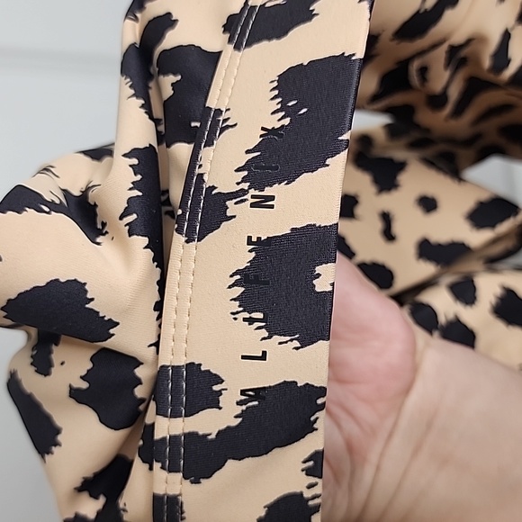 ALL FENIX- ANTHROPOLOGIE Cheetah Sports Bra, Size Large NWT - Picture 5 of 9